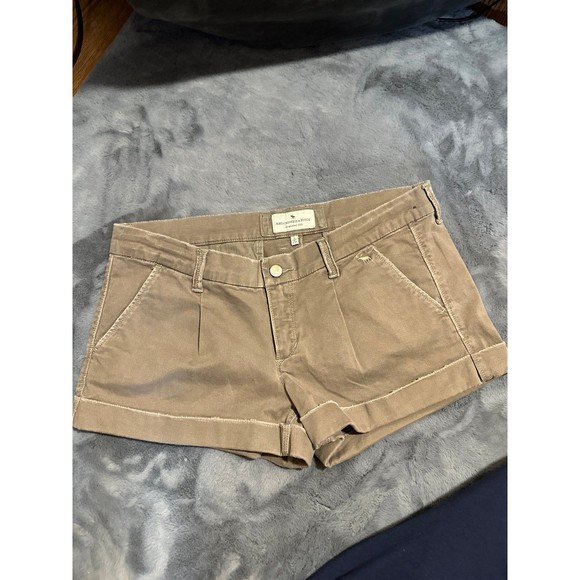 Abercrombie & Fitch Pants - Vintage Abercrombie & Fitch Womens Cuffed Hem Chino Shorts
